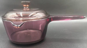 Vtg Pyrex Corning Ware Vision Cranberry Sauce Pan 1 L Pour Spout with Lid USA - Picture 1 of 10