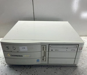 Gateway 2000 P5-133 Intel Pentium Family 133MHz 15MB NO HDD - Picture 1 of 4