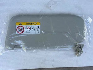 Genuine 2010 - 2015 Mazda CX-9 3.7L OEM NEW Gray Right Side Sun Visor w/ Light - Picture 1 of 3