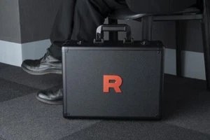Team Rocket’s Glory Attache Case Pokemon Card Japanese Factory Black 30 Packs - Picture 1 of 9