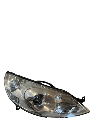 Peugeot 407 Headlight Front Right Halogen Depo 2.2 Hdi 2007 - Image 1 of 4