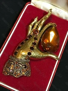 Art Deco Hands Elegant Lady Brooch Antique Gold Amber Glass Pear Cut Stone Vtg - Picture 1 of 12