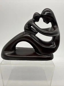 Mutter & Kind umarmende Art Deco Skulptur Stein modern "Joy Of My Heart" - Bild 1 von 16