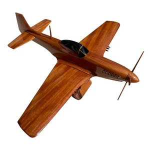 Modelo de aviones Mustang P51 de madera de caoba - Imagen 1 de 6