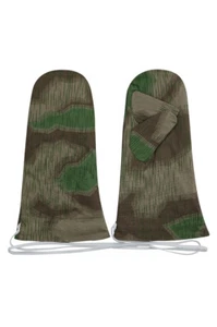 WW2 German Reversible Winter Parka Mittens/Gloves in Splinter C 43 Camo - Picture 1 of 2