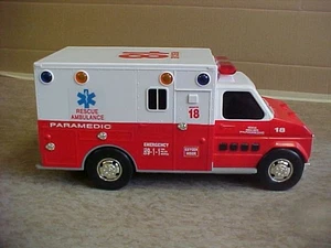 Vintage 1992 FunRise Rescue Ambulance Paramedic #18 Emergency - Picture 1 of 6