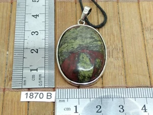Pendentif JASPE SANG DE DRAGON + CORDON REGLABLE - pierre naturelle de qualité - Picture 1 of 3