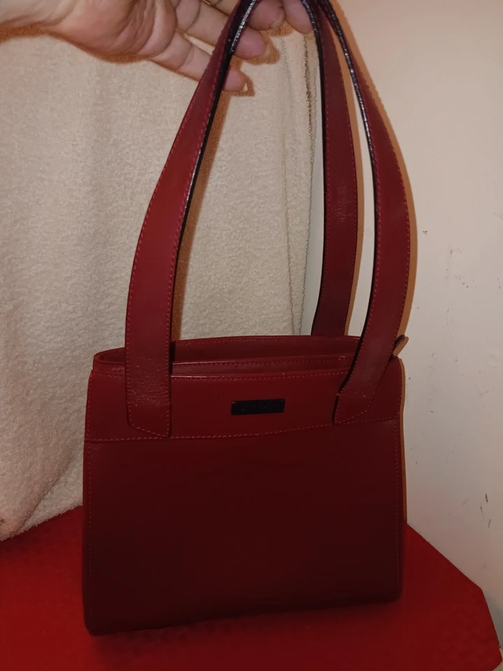 Bolso de mano Oroton Sydney de cuero rojo Foto 1 de 4