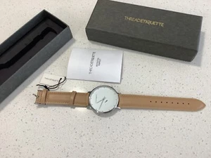THREAD ETIQUETTE WATCH WITH LIGHT BROWN STRAP DESIGNED IN AUSTRALIA - Bild 1 von 5