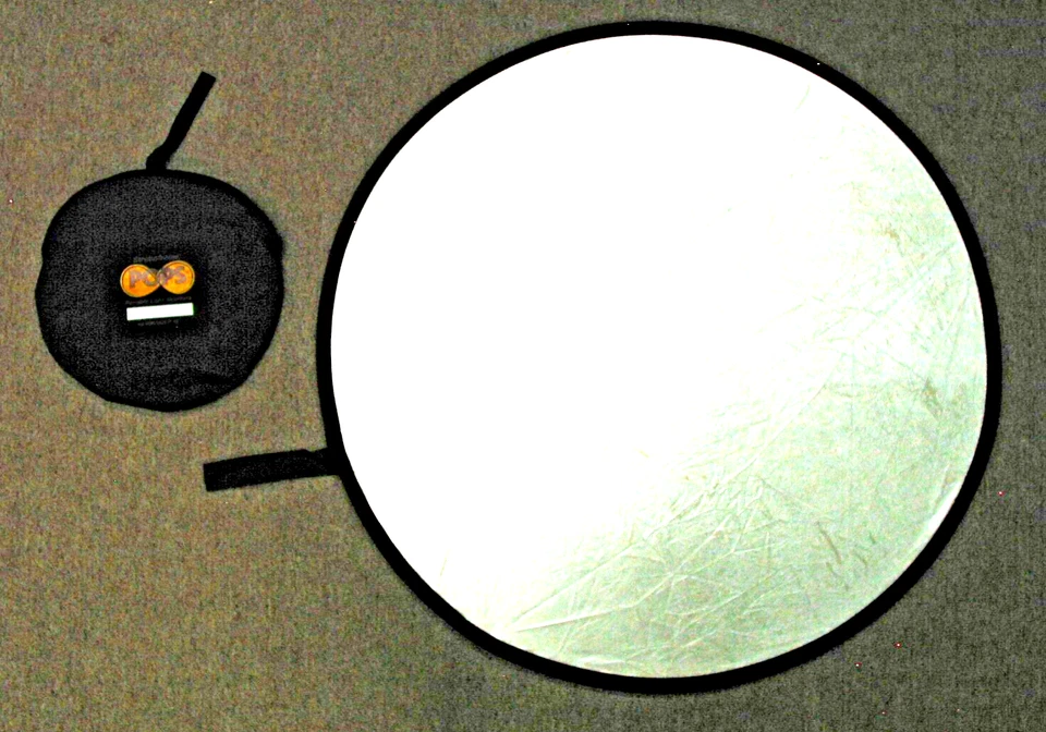 Reflector plegable Stroboframe POPS 32" dorado/plateado para fotografía Foto 1 de 4