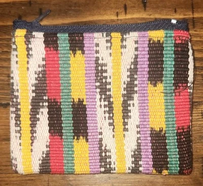 Monedero hecho a mano hecho en Guatemala Foto 1 de 3