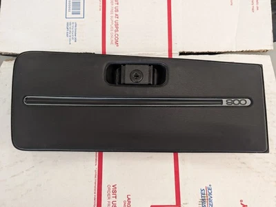 Puerta guantera clásica SAAB 900 79 80 81 82 83 84 85 86 87 88 89 90 91 92 93 94 Foto 1 de 4