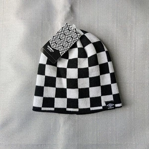 Umbro Checkered Beanie Hat NEW! - Picture 1 of 4
