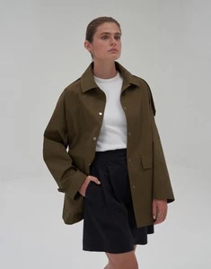 Giacca donna KK Design dettagli a scatto designer colletto leggero vestibilità rilassata kaki - Foto 1 di 5