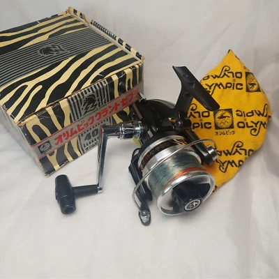 Carrete giratorio vintage Olympic Grand Zebra 400 mercado nacional de Japón logotipo dorado Foto 1 de 4