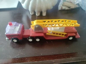Vintage Buddy L Extension Ladder Trailer Fire Truck With Tonka Truck And Ladders - Picture 1 of 2