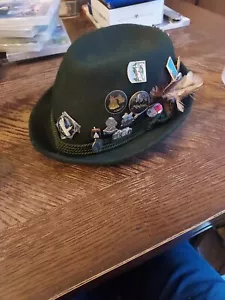 VINTAGE Capo Dark Green Switzerland Hat 24 Pins Included - Picture 1 of 15