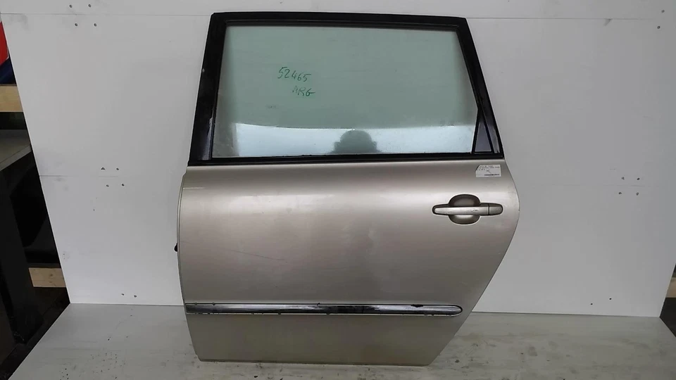 Porte arriere gauche TOYOTA AVENSIS VERSO PHASE 1 6700444060 - Photo 1/1