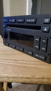 Receptor de radio reproductor de CD de 6 discos Ford Crown Mercury Am Fm U0XZS - Imagen 1 de 5