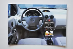 Auto Presse Foto - 2003 Daewoo Kalos - Armaturenbrett Ansicht - Bild 1 von 1