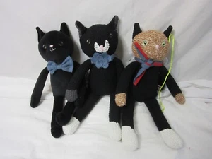The Cuddle Collab with Zelda, Titus & Brave Plush Cat Social Club Set of 3 NWOT - Picture 1 of 8