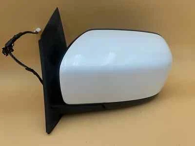 2007-2009 MAZDA CX-7 DRIVER SIDE VIEW MIRROR OEM Paint Code: 34K - Image 1 of 4
