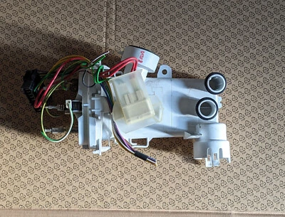 Durchlauferhitzer 1 735 110 076/0 Siemens Neff Bosch Heizung - Bild 1 von 3