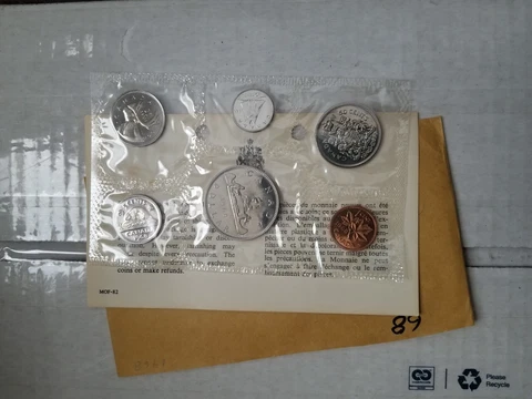 1968 CANADA ROYAL CANADIAN MINT PROOF LIKE SET OF 6 COINS - UNC Cover