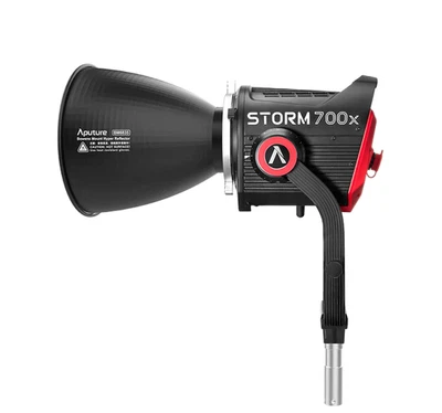Aputure STORM 700x 700W tunable white high fidelity point source lamp - Image 1 of 2