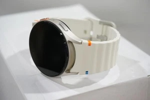 SAMSUNG Galaxy Watch 7 40mm AI Smartwatch , Bluetooth, WiFi *Latin America* - Zdjęcie 1 z 3