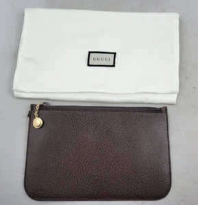 De colección. Auténtica bolsa de maquillaje cosmético de cuero marrón Gucci, cremallera dorada LIMPIA - Imagen 1 de 10