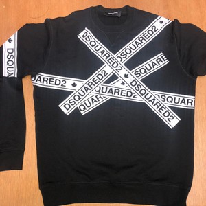 black dsquared jumper
