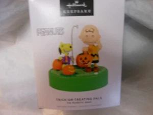Hallmark Keepsake "Trick Or Treating Pals" 2024 Light & Sound Ornament NEW - Picture 1 of 1
