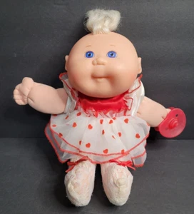Muñeca Cabbage Patch 1988 primera edición traje corazón chupete rojo Mattel vintage - Imagen 1 de 6