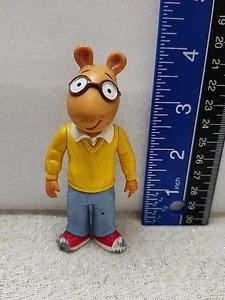 Vintage 1998 Marc Brown Arthur 4” posable Figure Hasbro - Picture 1 of 4