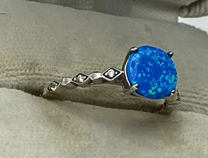 Atemberaubender Lighting Ridge Opal und CZ Ring Größe 7,5 signiert 925 V - Bild 1 von 12