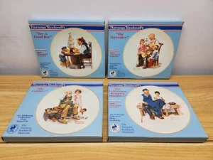 Norman Rockwell Museum 4 klassische Teller 24K Goldrand mit Plattenständer 6 1/2" - Bild 1 von 9