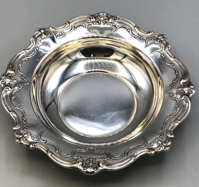 Plato de caramelo de plata esterlina Chantilly by Gorham 6,25" Foto 1 de 4