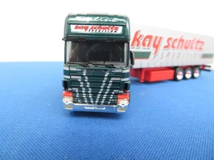 Herpa H0 1:87 146197 Scania 144 TL Gardinenplanen-Sattelzug "Kay Schultz" - Bild 1 von 6