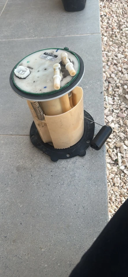 Repuesto Bomba Combustible 42021FJ000 Compatible con Subaru Impreza 2012-2014 XV Cro Foto 1 de 2