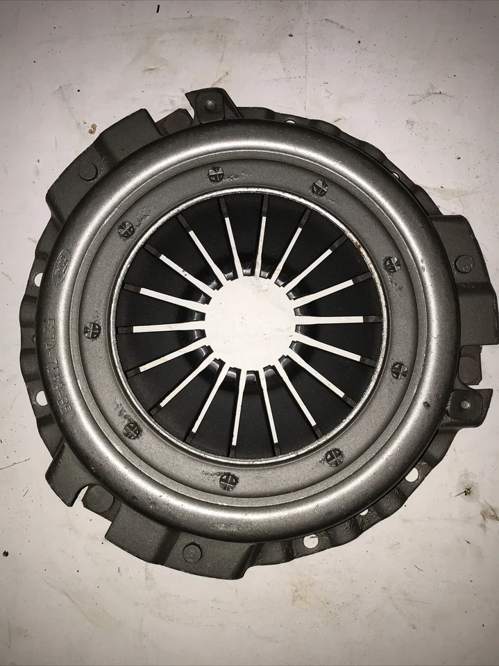 Capa de embreagem CA0032 sem marca Reman serve 83-95 Ford Trk. FRETE GRÁTIS 350032 9" - Imagem 1 de 2