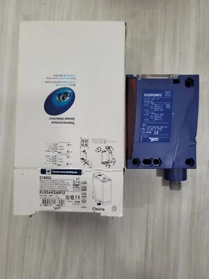 Telemecanique - XUXOAKSAM12 - Image 1 of 2