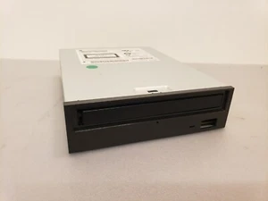 Vintage Apple MAC CDD5101/85 CD-RW 678-0364 IDE Internal 16x10x40 CD Burner - Picture 1 of 4