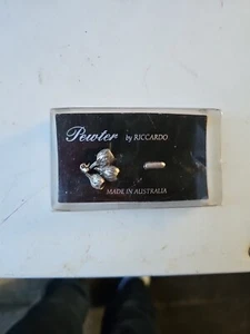 Riccardo Pewter Brooch Made In Australia - Picture 1 of 1