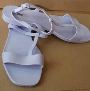 Melissa Women's PVC Buckle Closure Rubber Sole Azure Sandals UK 6, EUR 39 ( N 19 - Picture 1 of 5