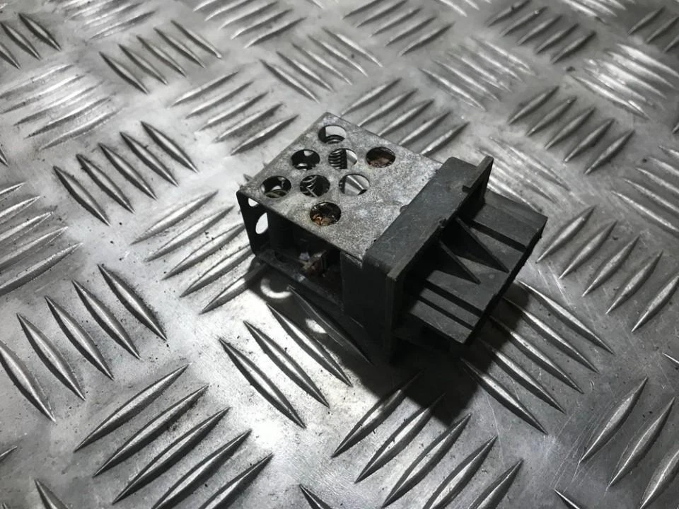 Resistencia de calefacción Skoda Felicia 1996 (resistencia del motor del ventilador del calentador) #343457-64 Foto 1 de 1