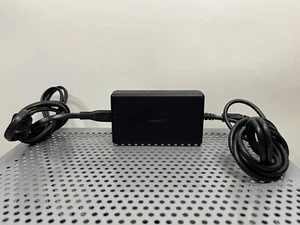 Bose PSM36W-208 P/N 309612-003 SoundDock SER. 2 3 ADAPTER 18V 1A - Picture 1 of 3