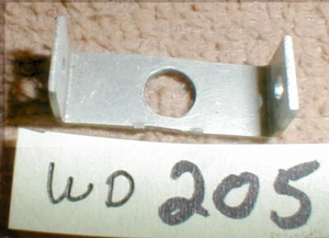 (1) Revell Front Wide Motor Mount Slot Car Aluminum Chassis Vintage 1960 #WD205 - Picture 1 of 7