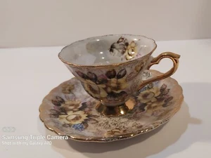 Tea Cup and Saucer Set Roses Floral with Gold Trim. Made in Japan - Picture 1 of 7