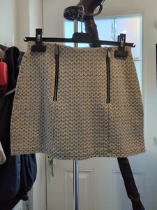 " New Look" Ladies-Teen. Petite, UK8 Grey/White Skirt . 2 Front Zips. - Picture 1 of 7